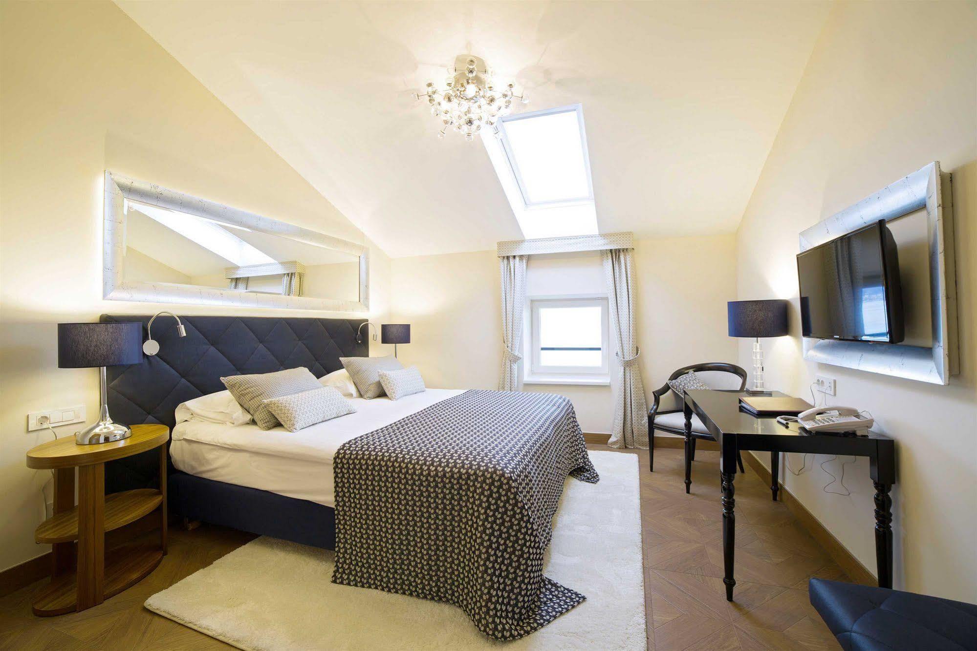 Hotel Amadria Park Royal