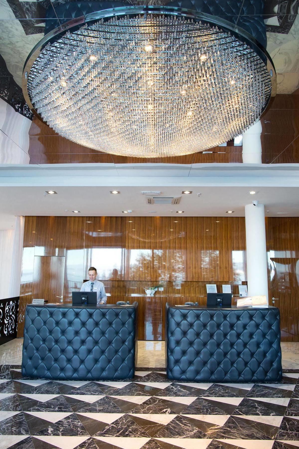 Amadria Park Royal Hotel 4*